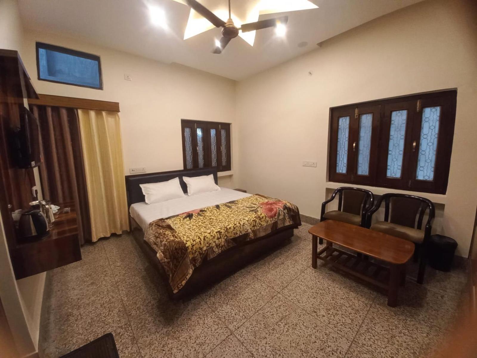 Kalash Guest House Ayodhya 外观 照片