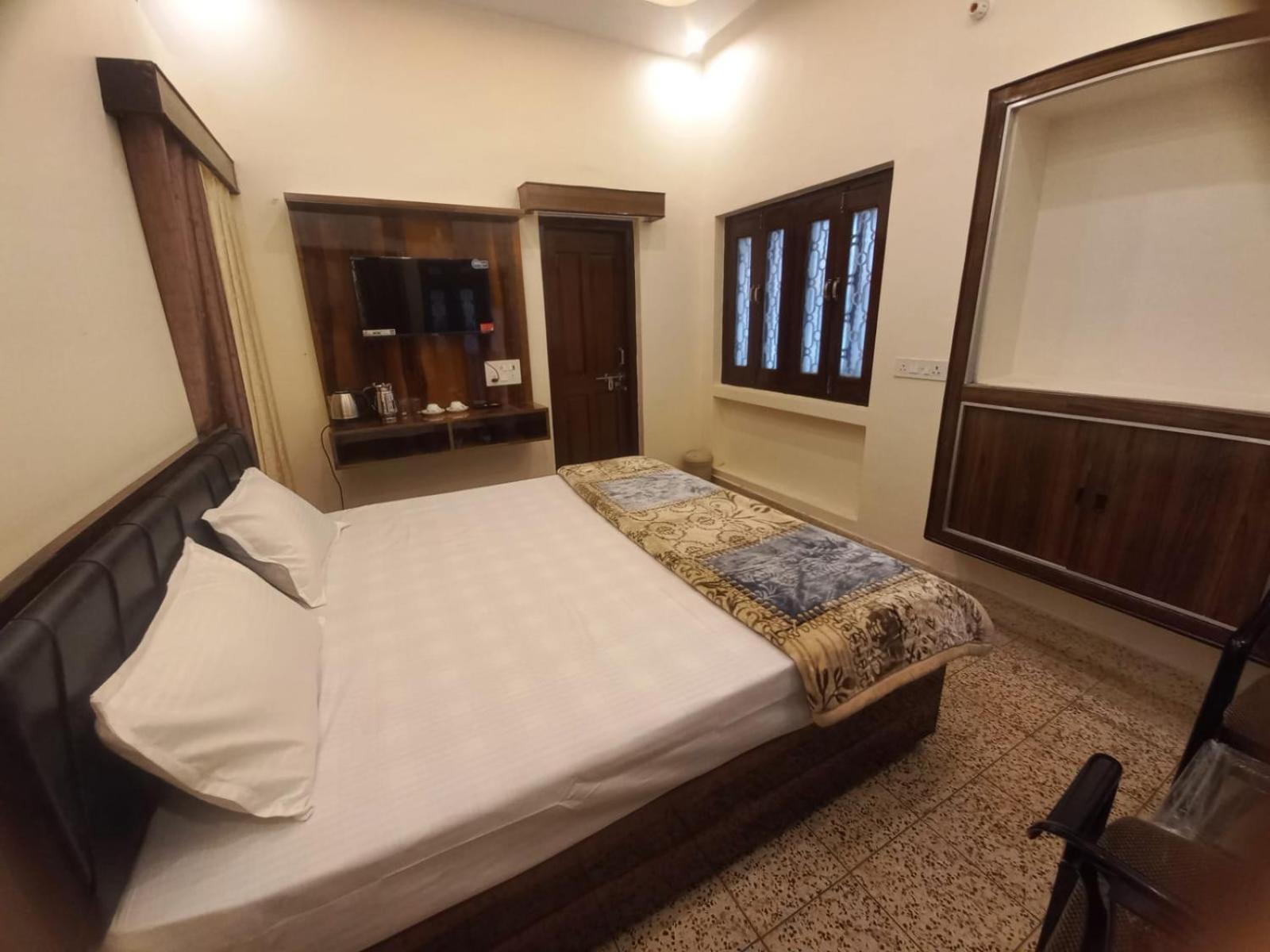 Kalash Guest House Ayodhya 外观 照片