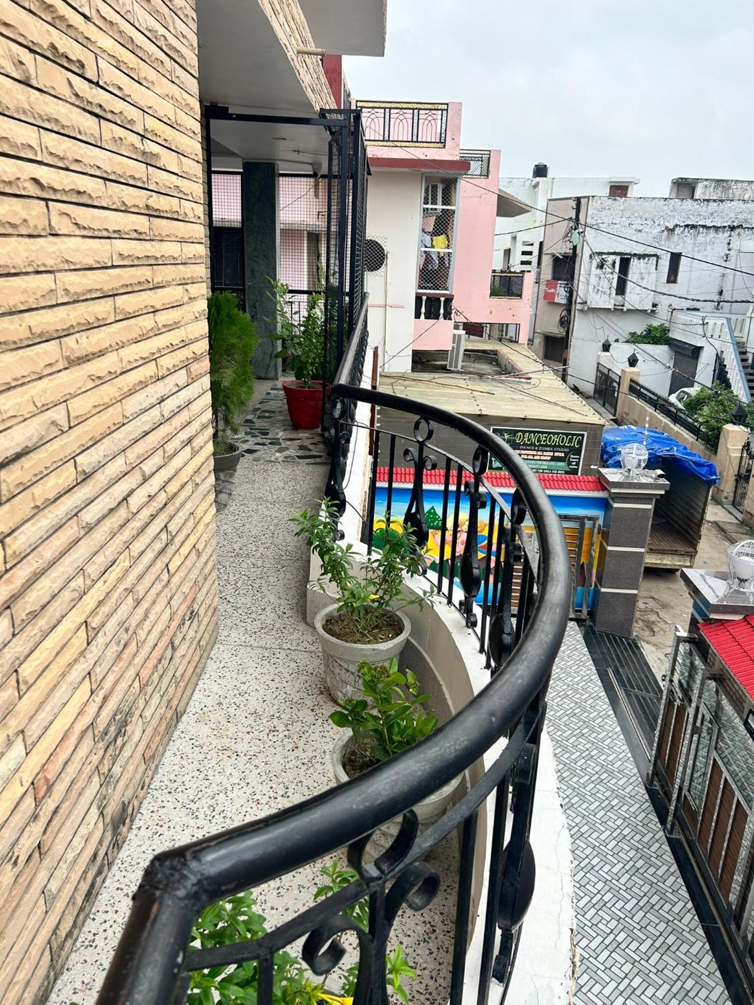 Kalash Guest House Ayodhya 外观 照片